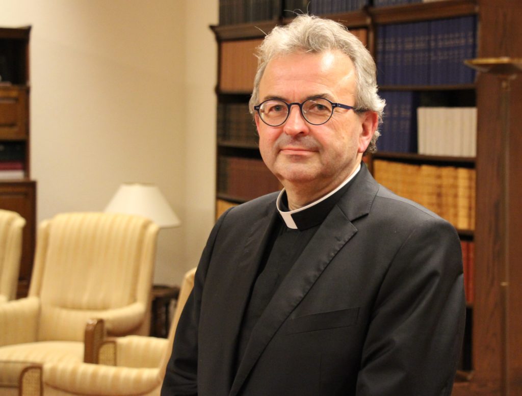 Mgr. Smeets