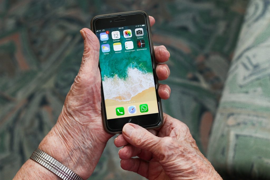 Handen met i-Phone