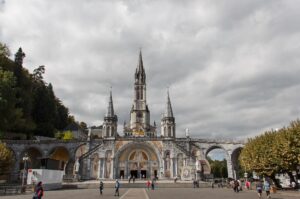 Kerk bedevaartsoord Lourdes