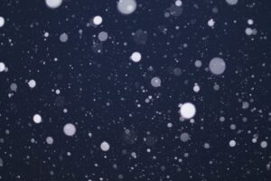 Sneeuw in het donker